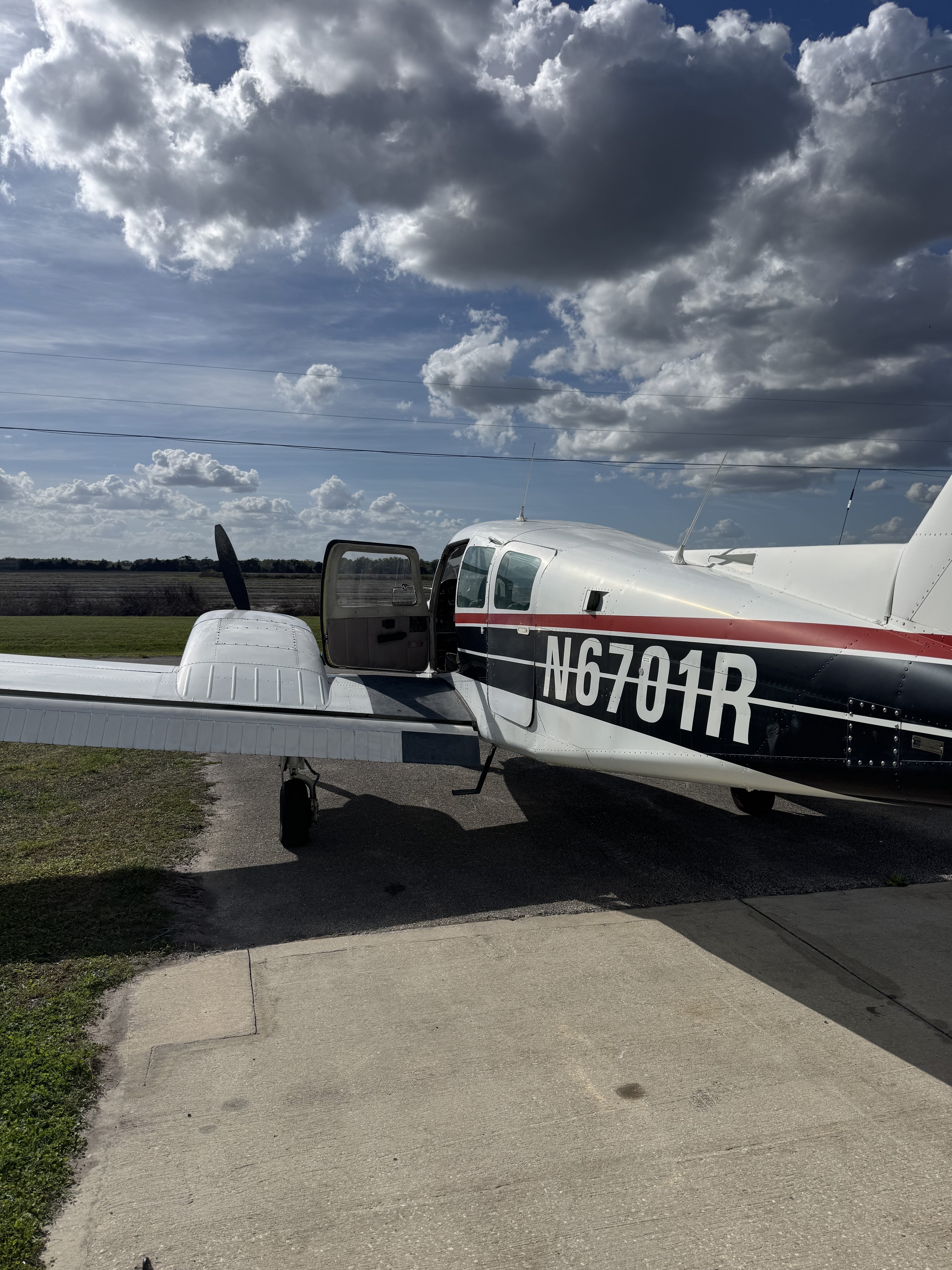 N6701R Beechcraft Duchess from Aero Global's fleet